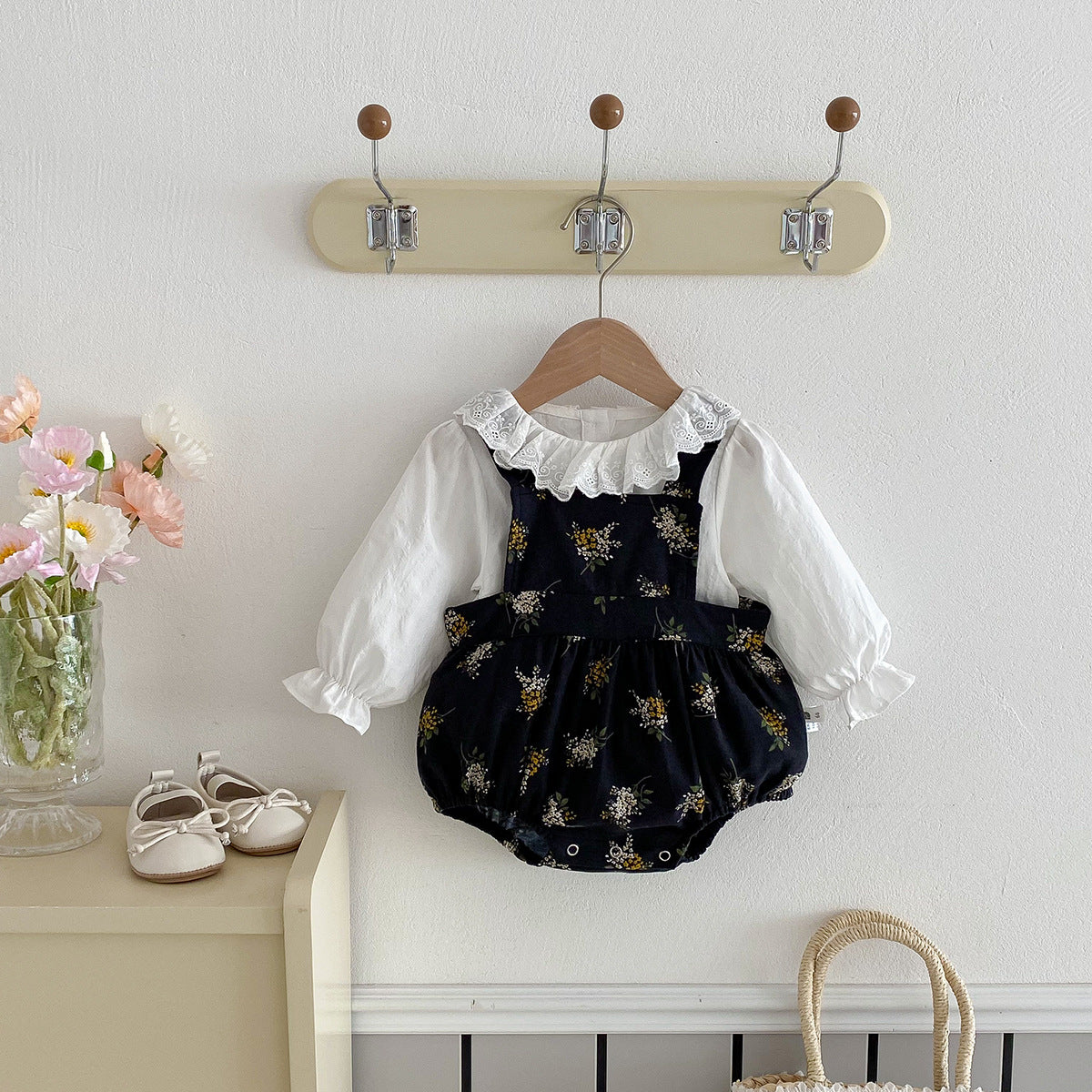 Cute Baby Spring Outfit Newborn Clothes for Girls, Stylish Floral Romper with Cotton Shirt Two-Piece Set for Spring and Autumn
