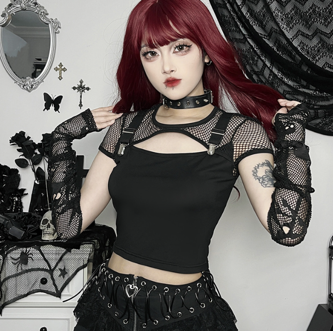 Dark trendsetter slim fitting and versatile mesh patchwork short sleeved top for women