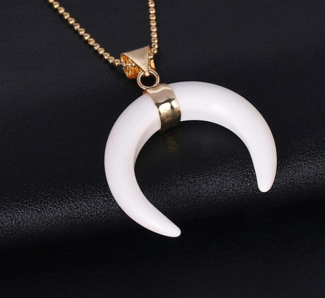 Natural Stones Crescent Moon Necklaces Pendants Purple Crystal Pink Quartz White Stone Gold Color Reiki Women Jewelry
