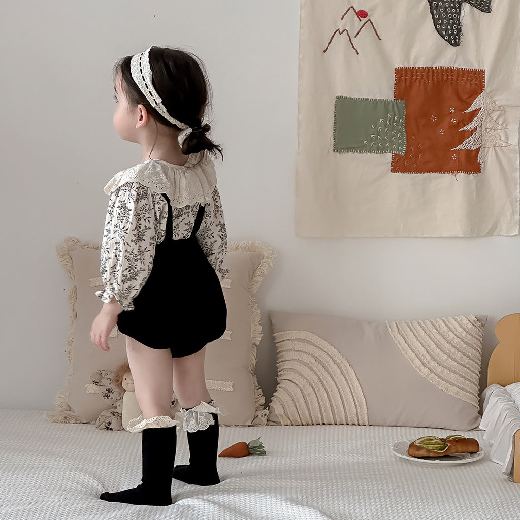 Cute Floral Baby Girl Outfit with Ruffled Top and Overalls Set for Spring and Autumn