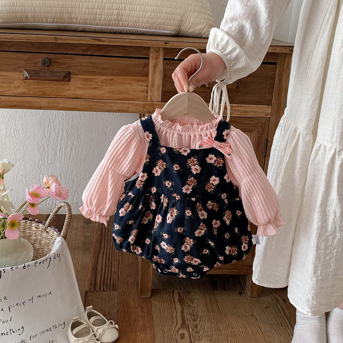 Baby Spring Outfit Stylish Infant Baby Romper Floral Onesie 2-Piece Set Spring Autumn Clothes