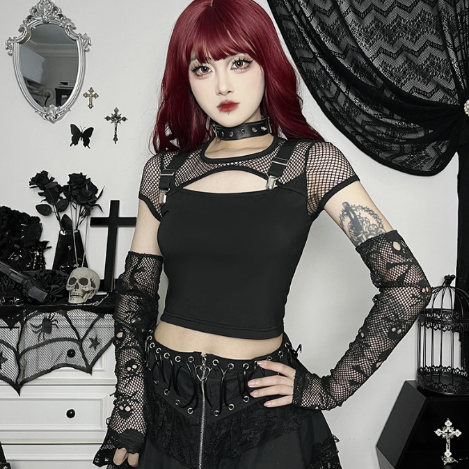 Dark trendsetter slim fitting and versatile mesh patchwork short sleeved top for women