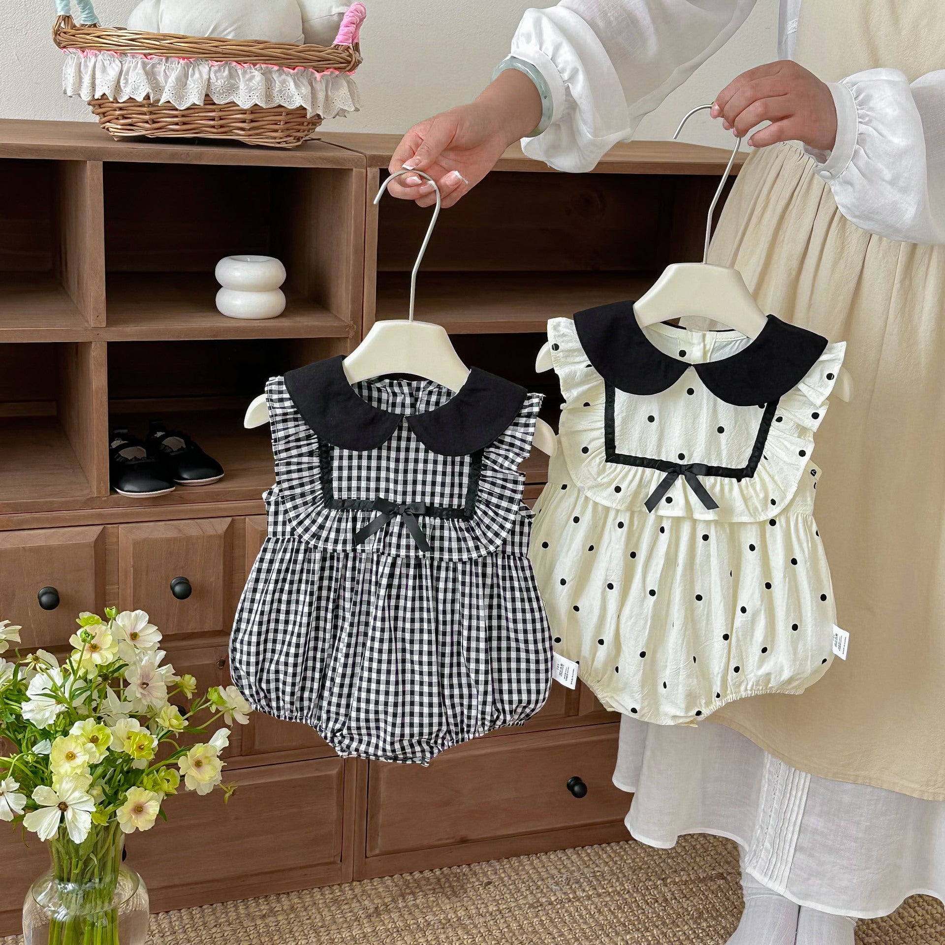 Baby Summer Lightweight Clothes, Sweet Polka Dot and Plaid Girl Baby Vest Onesie, Newborn A-Class Clothing for Summer