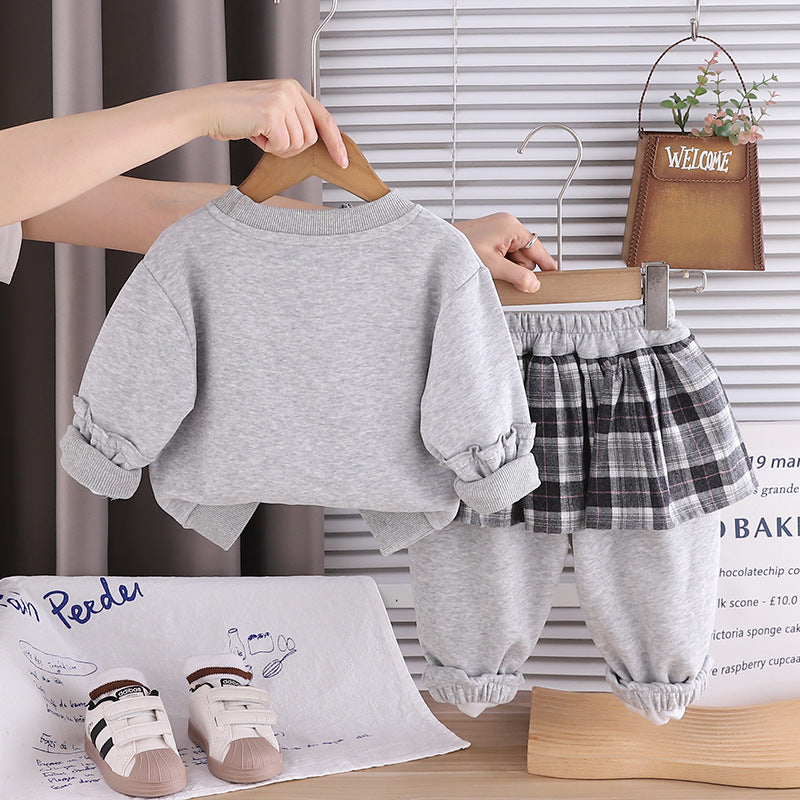 Hoodie long sleeved two-piece set for baby spring and autumn clothes