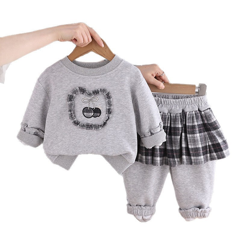 Hoodie long sleeved two-piece set for baby spring and autumn clothes